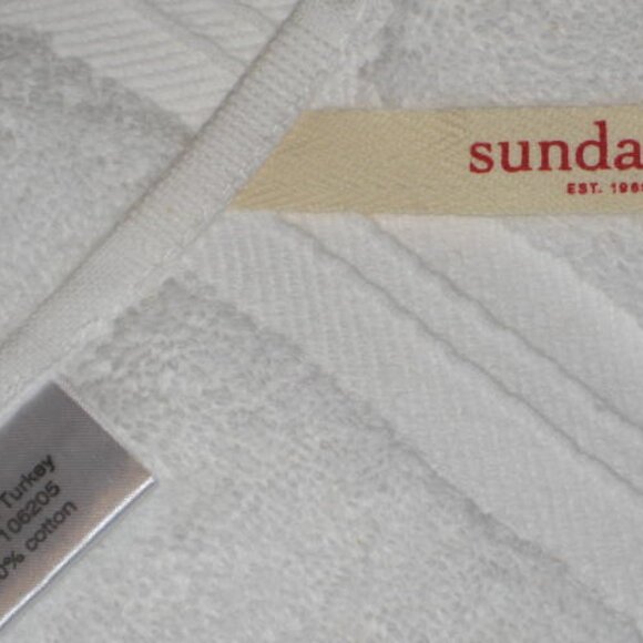 NWT Set of 2 Sundance Catalog Washcloths White in Package Cotton Made in Turkey - Picture 5 of 8
